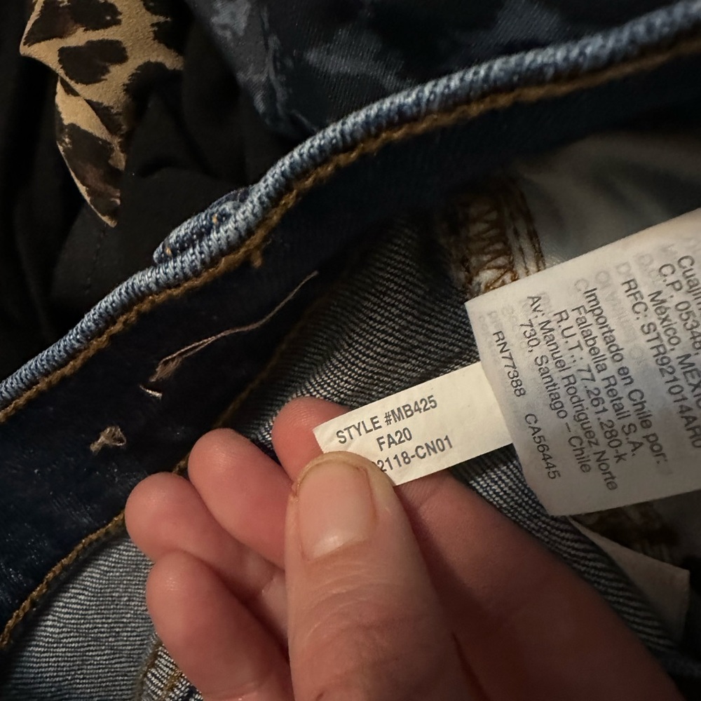 Madewell Classic Straight Jeans in Ives Wash: Selvedge Edition Size 29 - Picture 6 of 6